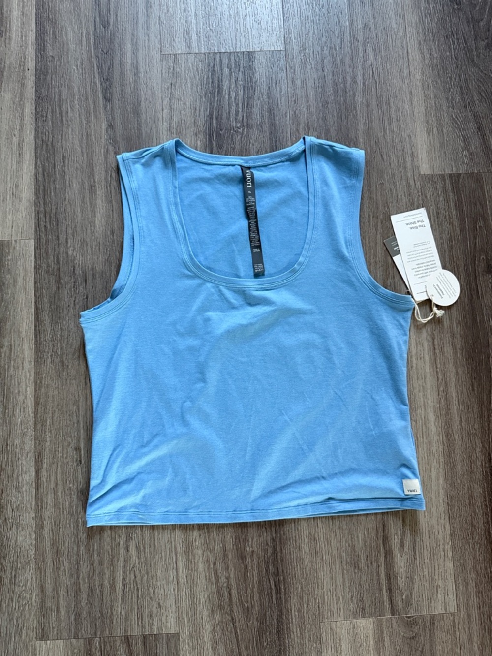 Vuori Light Blue halo essential scoop tank spring Heather